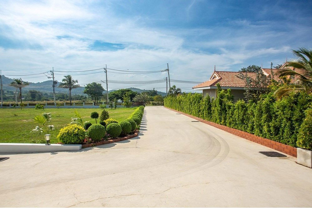 รูป [920011003-107] Luxury House for sale in HuaHin - รูปที่ 15/66
