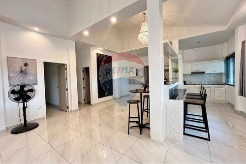 picture [920471017-341] 2 privately owned houses for rent in Huai Yai - 3/34