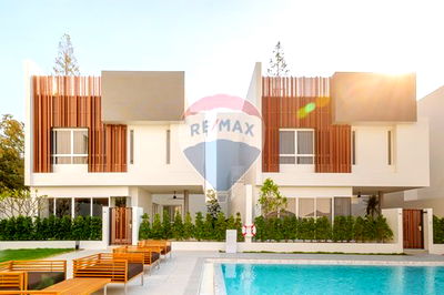 Houses for sale Cha-Am Petchburi : [920011003-110] Luxury Villa in Cha-Am: Your Perfect Escape