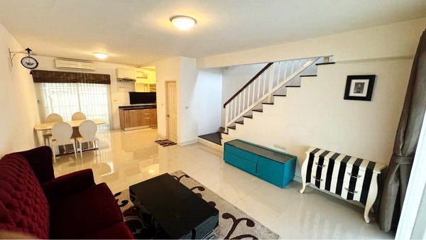 picture FOR RENT TOWN AVENUE RAMA 9 / 3 bedrooms 3 bathrooms / 20 Sqw. 160 Sqm. **25,000** CLOSE TO THE MALL BANGKAPI - 2/11