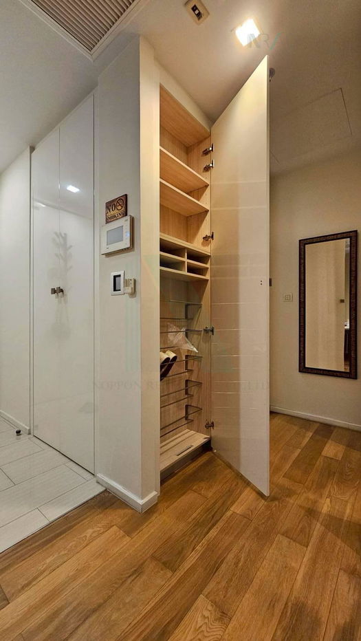 รูป 🚩 ขายคอนโด เซอร์เคิล 2 ลิฟวิ่ง โปรโตไทป์ อาคาร 1 ชั้น 16 1 ห้องนอน ขนาด 50 ตรม ใกล้ ห้างสรรพสินค้าเซ็นทรัลชิดลม - รูปที่ 3/8