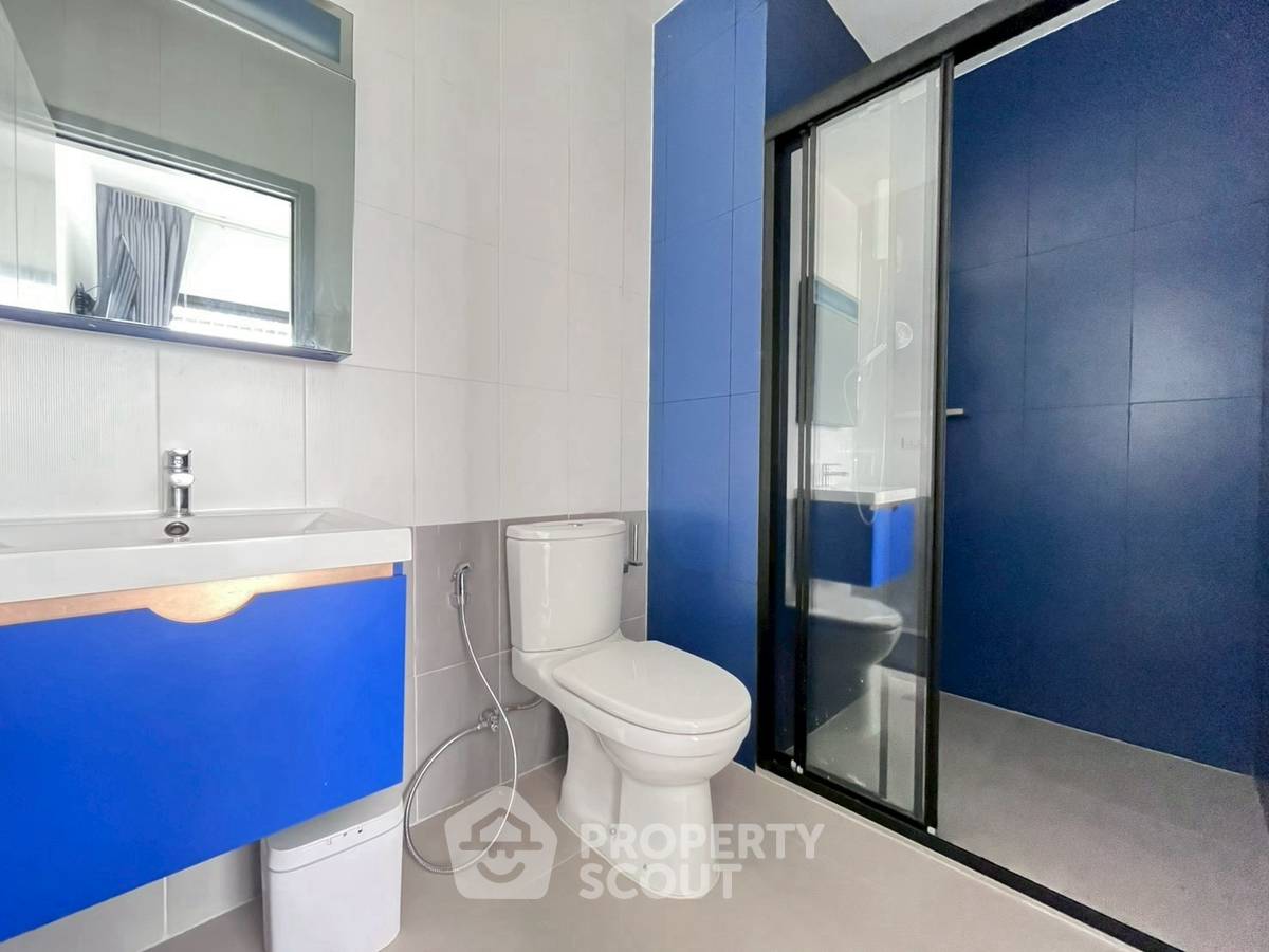 picture 2-BR Condo at XT Ekkamai near BTS Thong Lor (ID 2429795) - 11/13