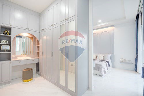 รูป [920011003-122] บ้านหรูปราณบุรี 164 ตร.ม. พร้อมสระและวิวเขา - รูปที่ 48/81