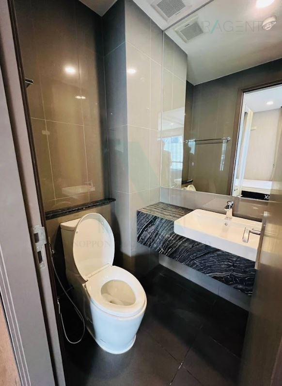 รูป 🚩 ขายคอนโด แอชตัน จุฬา-สีลม อาคาร 1 ชั้น 11 1 ห้องนอน ขนาด 33 ตรม ใกล้ MRT สามย่าน - รูปที่ 3/8