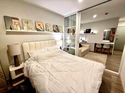 Condos for rent : Condo for Rent: Regent Home Bangna 400 meters from BTS Bangna (Rt-01)