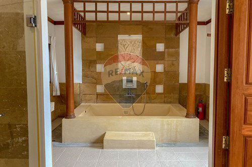 รูป [920071049-1137] house for rent BTS Phrompong sukhumvit 39 - รูปที่ 32/36