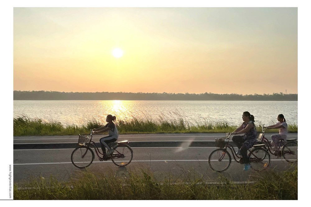 picture [920311028-292] Luxury British Executive Home - 21/33