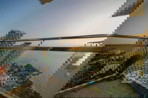 คอนโด 3-ห้องนอน ที่ เดอะ ปาล์ม - หาดวงศ์อมาตย์ ใกล้ ปราสาทสัจธรรม (ID 2427887)