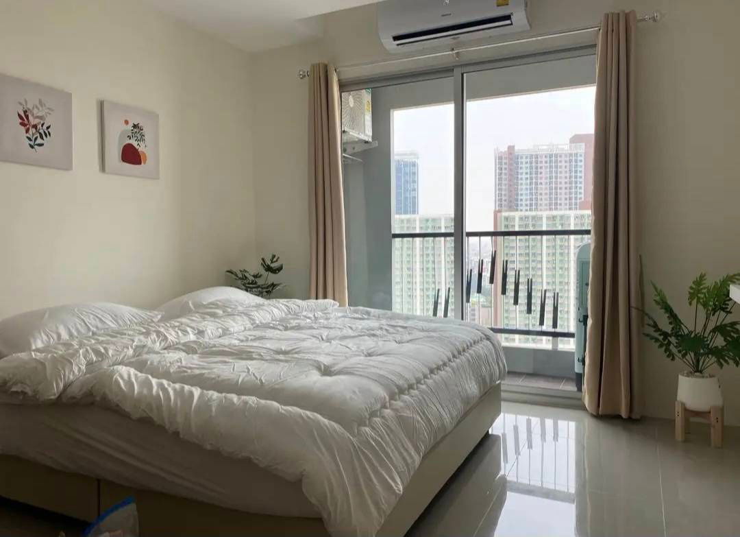 รูป Asakan Place Srinakarin | ชั้น 22 วิวสูง Mono Room | ค่าเช่าเพียง 11,000 บาท พร้อม WiFi ฟรี - รูปที่ 3/15