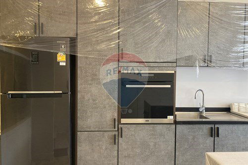 รูป [920071049-1153] ♂️ Phrom Phong Townhouse for Rent: 4+1 Beds, Pool, Gym, 2 Car Park! - รูปที่ 7/40