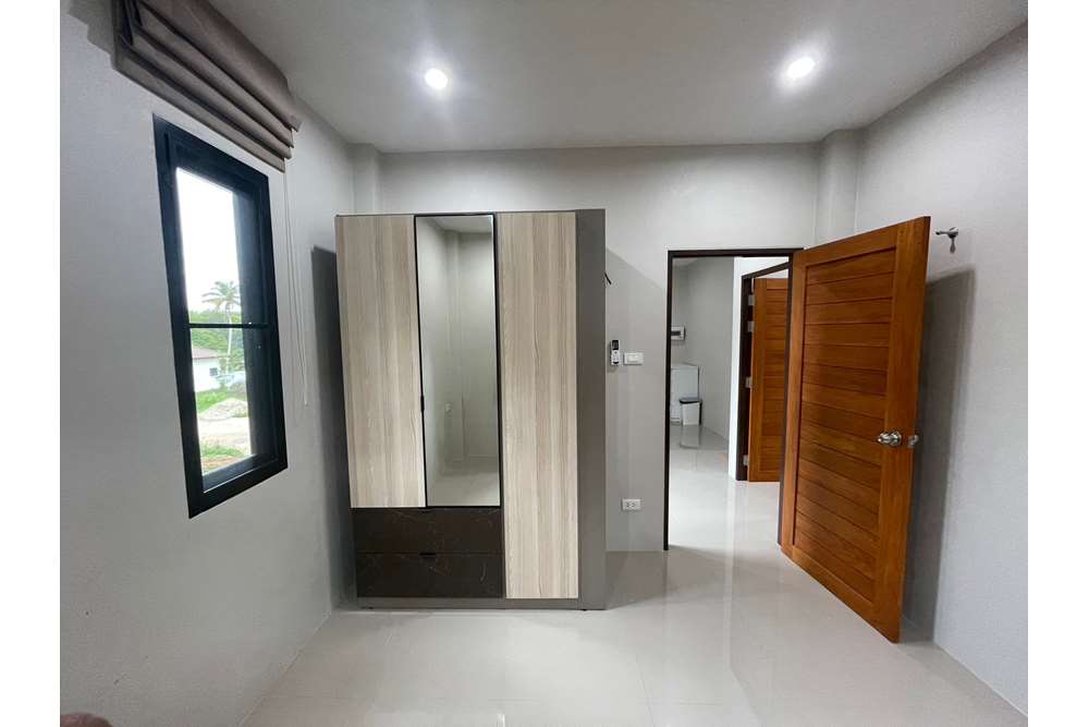 รูป [920281015-35] Townhome for sale in saithai - รูปที่ 13/29