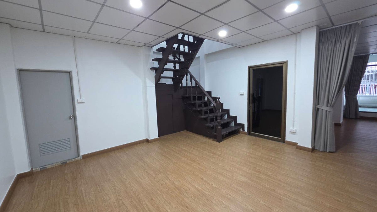 รูป WS5612 [เช่า] บ้านเดี่ยว 2 ชั้น ย่านลาดพร้าว 💰 ค่าเช่า 38,000 บาท/เดือน 🚆 สถานีลาดพร้าว 71 - รูปที่ 17/33