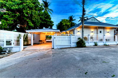 Houses for rent Ko Samui Surat Thani : [920121077-8] 4 Bedroom Villa for RENT in the heart of Bophut, Koh Samui