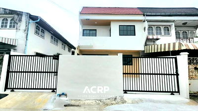 Houses for sale Raffles International College : Single house for sale, Thawornniwet Village 2, Soi Bangna-Trad 12, beautifully decorated