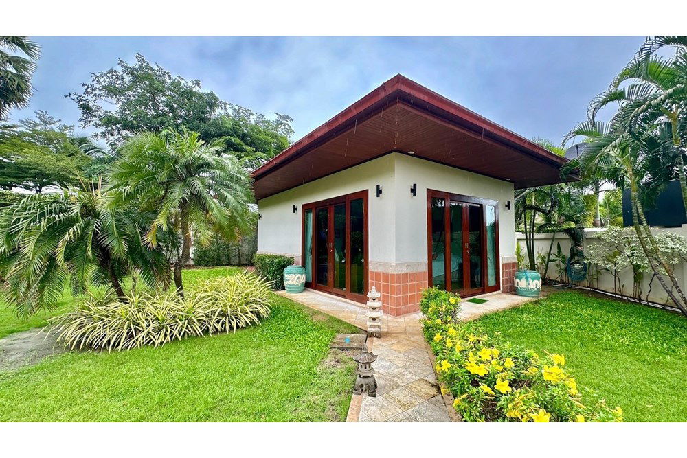 รูป [920011003-108] บ้านหรูหรา 5 ห้องนอนพร้อมสระว่ายน้ำส่วนตัว - รูปที่ 15/46