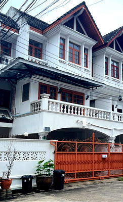 เช่าโฮมออฟฟิศ สวนลุมพินี : ให้เช่า โฮมออฟฟิศ / ทาวน์เฮาส์ (Home Office / Townhouse ) Line : @condo24 (มี@ด้วย)