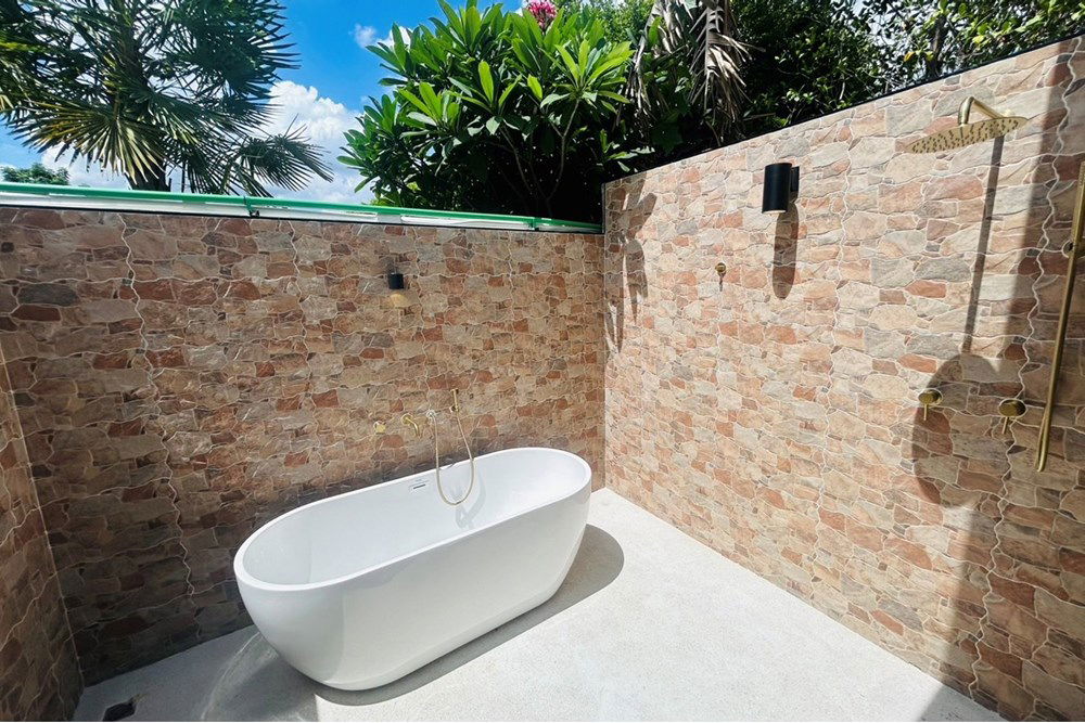 รูป [920071069-20] Beverly Hills Chaengwattana Brand New Villa Luxury Pool Villa For Sale - รูปที่ 11/21