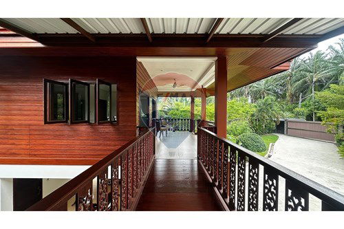 รูป [920281015-75] Traditional Thai house with pool - รูปที่ 3/37