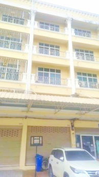 รูป ใกล้แมคโครคลองหลวง ตลาดสดไอยรา พลาซ่า 2.2กม.ให้เช่าอาคารพาณิชย์ 4.5 ชั้น 22ตร.วา. 342ตร.ม. 3นอน - รูปที่ 2/8