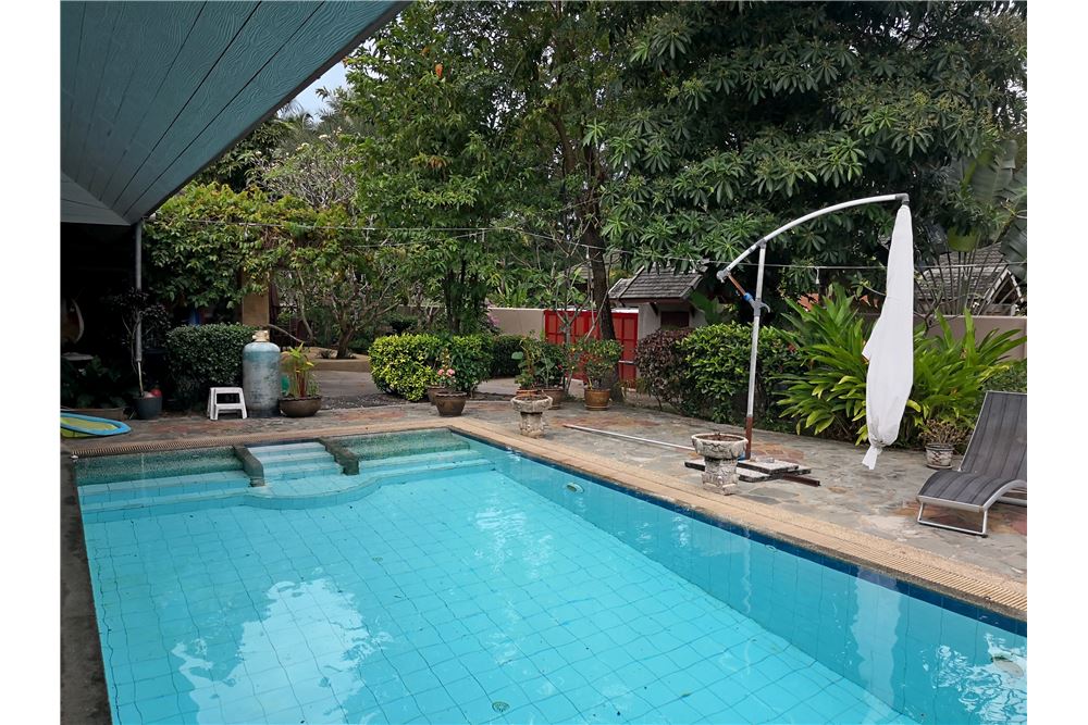รูป [920121057-6] 2 Villas together for an amazing price of 9.5 million THB - รูปที่ 2/28