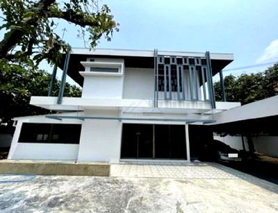 เช่าโฮมออฟฟิศ MRT รัชดา : ให้เช่าบ้านเดี่ยว 2 ชั้น ซอยรัชดาภิเษก 19 (หรือซอยวิภาวดีรังสิต 16) ใกล้ MRT รัชดา / เหมาะเป็นสำนักงาน , Studio , ขายของ online จดบริษัทได้