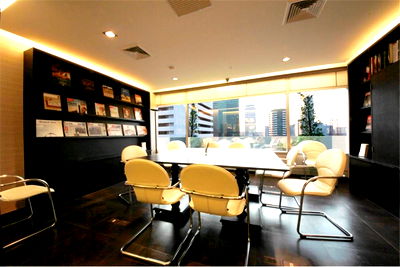 เช่าบ้านเดี่ยว ถนนสุขุมวิท : [920271003-757] Premium Serviced Office near BTS Chidlom #CR