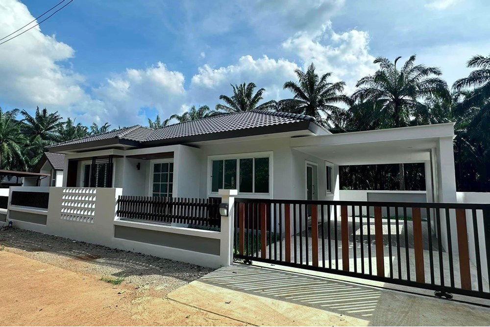 รูป [920281015-48] House for sale in krabi town - รูปที่ 1/25