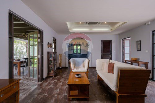 รูป [920011003-90] วิลล่าหรู 5 ห้องนอน ใกล้เมืองหัวหิน - รูปที่ 26/28