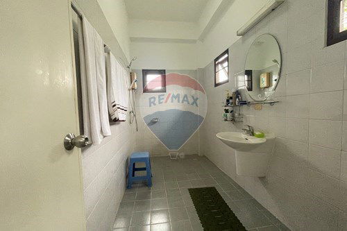 รูป [920281015-71] House with pool for sale - รูปที่ 12/22