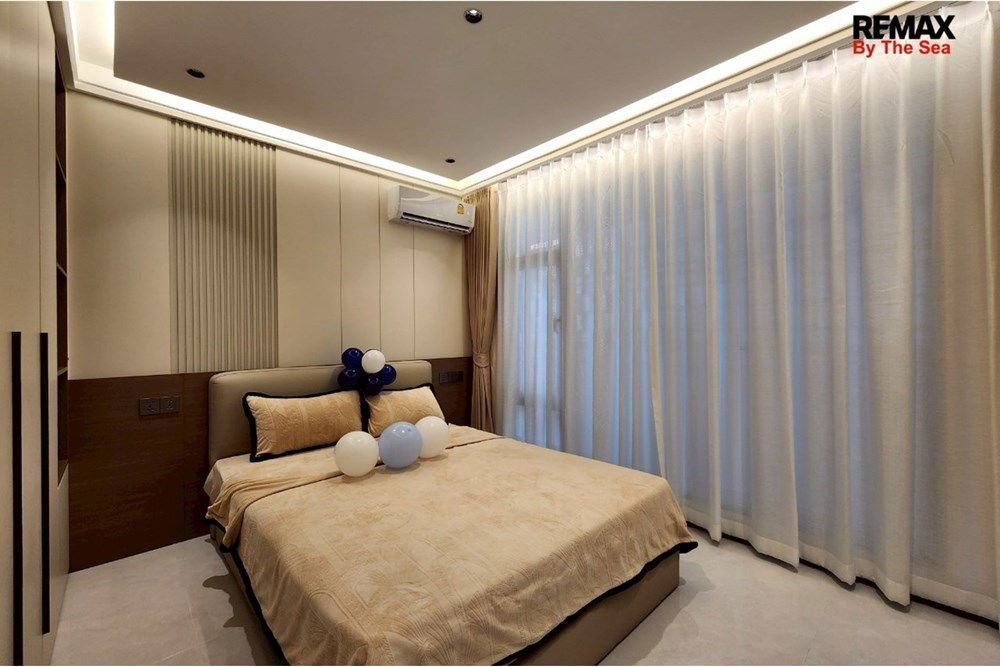 รูป [920611001-368] "วิลล่าหรูใจกลางพัทยา พร้อมสระส่วนตัว" - รูปที่ 28/55