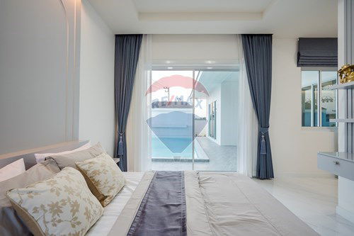 รูป [920011003-122] บ้านหรูปราณบุรี 164 ตร.ม. พร้อมสระและวิวเขา - รูปที่ 57/81