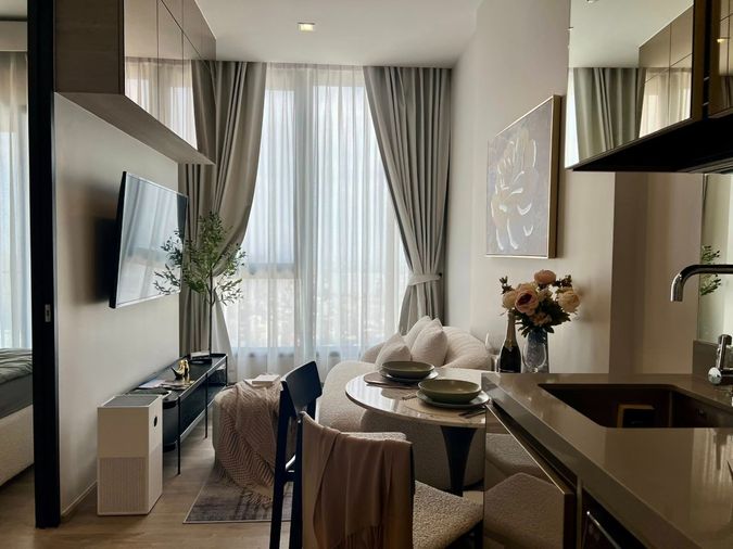 For Rent - The Crest Park Residences , Super Luxury 1 bedroom 1 bathroom