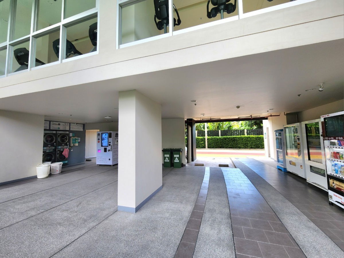 รูป **ห้องนี้ว่างครับผม สภาพใหม่มาก**ให้เช่า ลุมพินี พาร์ค บรม-สิรินธร ห้องสวย วิวดีมากๆ ครัวปิดแยกเป็นสัดส่วน พร้อมอยู่แล้ว มีรถรับส่งMRT สิรินธร - รูปที่ 17/41