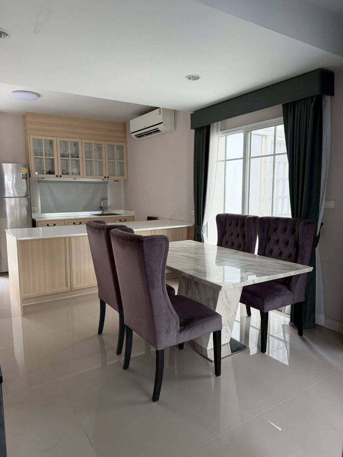 รูป ให้เช่าบ้าน หมู่บ้านเดอะวิลเลจบางนา บ้านหลังมุมซอย มหาชัย เดินทางสะดวก ใกล้เมกาบางนาทางด่วน และมอเตอร์เวย์- RW007138 - รูปที่ 3/9