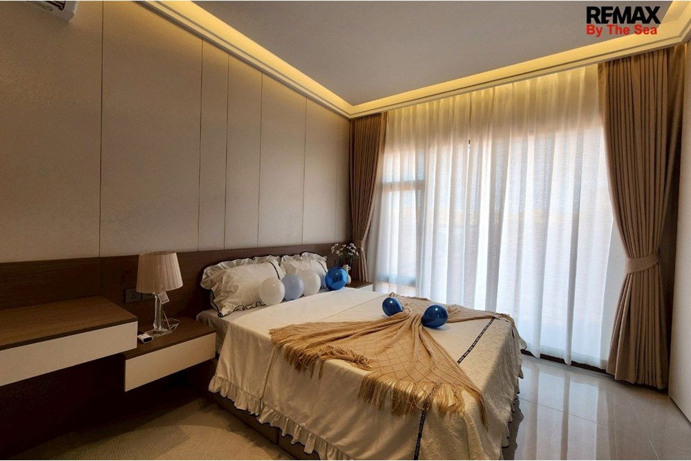 รูป [920611001-368] "วิลล่าหรูใจกลางพัทยา พร้อมสระส่วนตัว" - รูปที่ 40/55