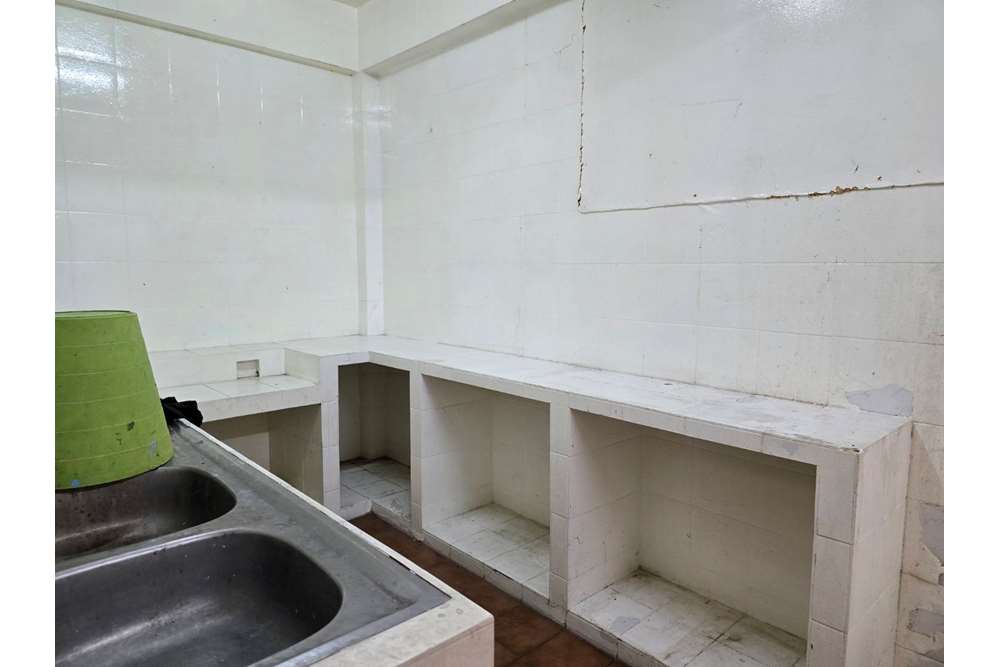 รูป [920271003-721] ทาวน์เฮ้าส์ 3 คูหาให้เช่าย่านพระราม 4, กรุงเทพมหานคร - รูปที่ 11/22