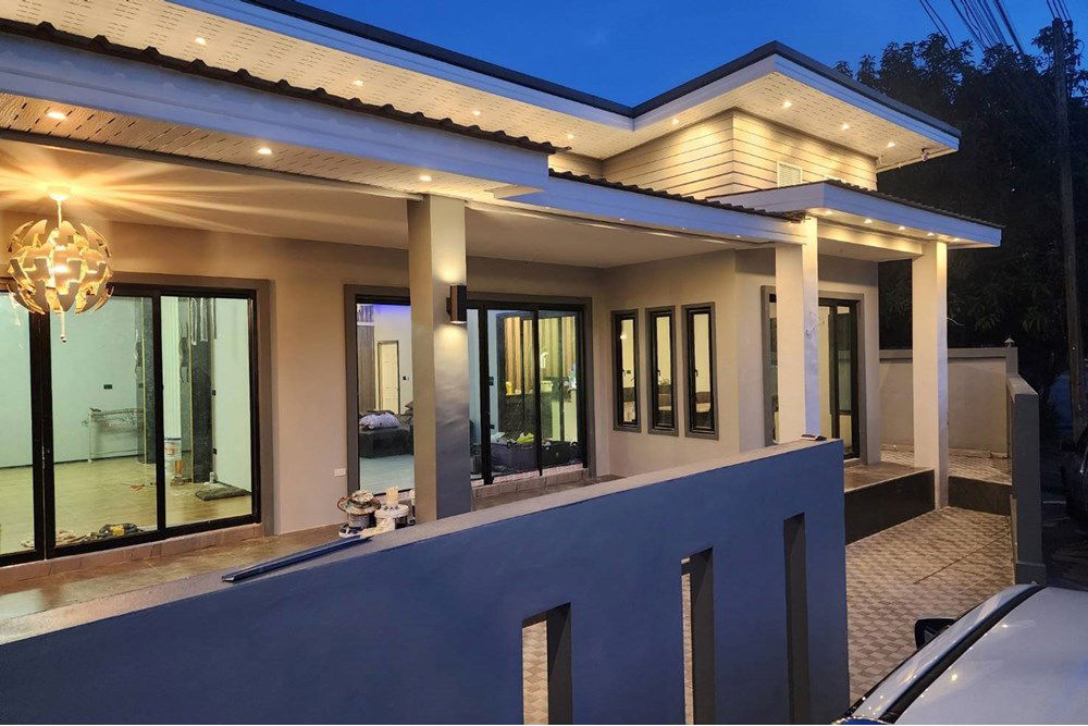 รูป [920121075-66] Modern 3-Bedroom Furnished Single House for Sale in Nathon, Koh Samui - รูปที่ 1/27