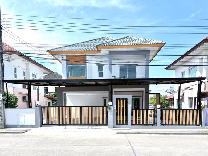บ้านเดี่ยว สวยๆ แต่งใหม่ทั้งหลัง พร้อมเฟอร์ กว้างมาก หมู่บ้าน เปี่ยมภิรมย์ รีสอร์ท รีโนเวทใหม่ พร้อมอยู่ คู้ซ้าย หนองจอก ซอยมิตรไมตรี 2