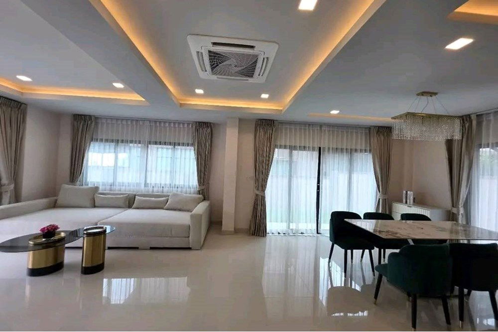 รูป [920471017-325] บ้านเดี่ยว 4 ห้องนอน 2 ชั้น ใน The Lake Huai Yai - รูปที่ 3/19