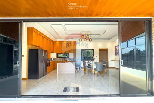 รูป [920281024-6] Modern pool villa near Ao nang beach - รูปที่ 2/44