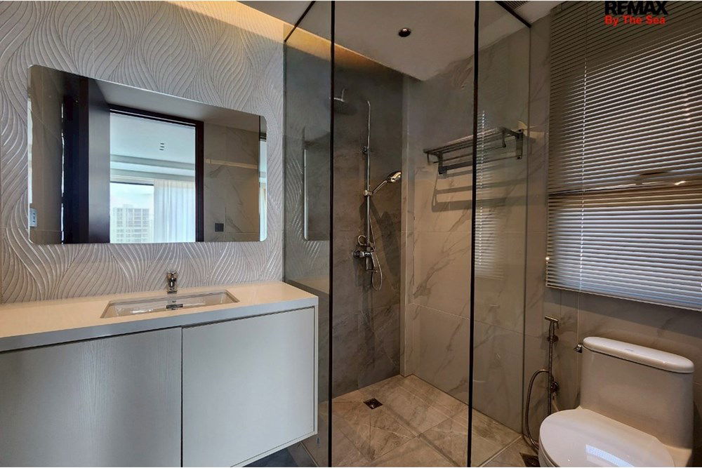 รูป [920611001-368] "วิลล่าหรูใจกลางพัทยา พร้อมสระส่วนตัว" - รูปที่ 38/55