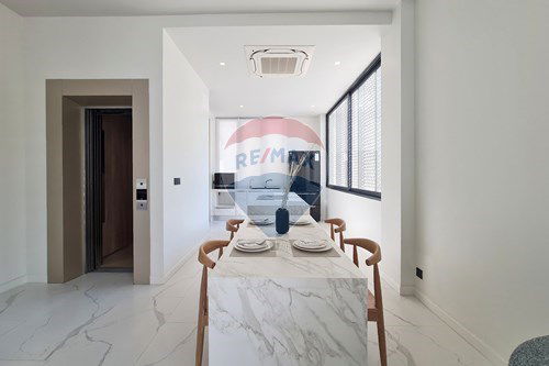 รูป [920071054-512] ทาวน์โฮมใจกลางเมือง เอกมัย พร้อมลิฟต์ส่วนตัว - รูปที่ 6/20