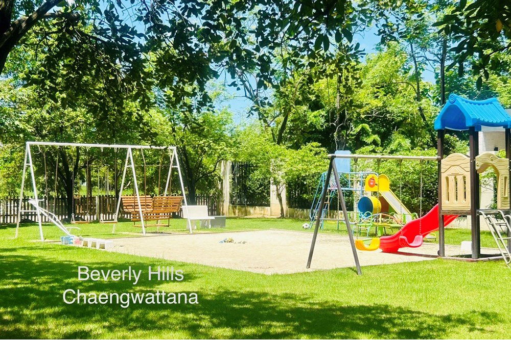 รูป [920071069-20] Beverly Hills Chaengwattana Brand New Villa Luxury Pool Villa For Sale - รูปที่ 18/21