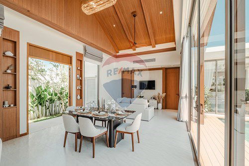 รูป [920081021-116] The Ozone Campus Villa, UWC Thailand,Bluetree,Laguna - รูปที่ 3/52