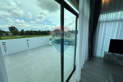 รูป [920471004-711] 4 ห้องนอน-พูลวิลล่าหรู พัทยา ร่วมสมัย ห้วยใหญ่ สำหรับ ขาย - รูปที่ 3/24