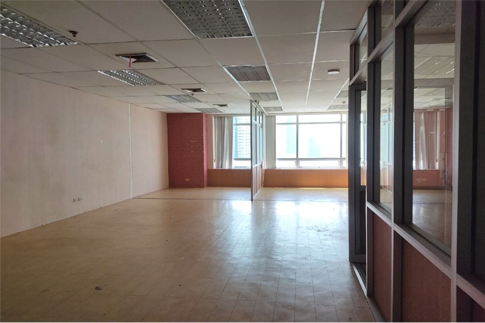 รูป [920271003-770] Office Space near BTS Surasak - รูปที่ 6/7