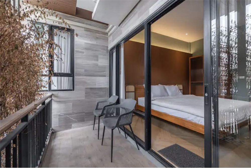 picture [920071001-12934] Newly Renovated Townhouse in Ekkamai - 14/33