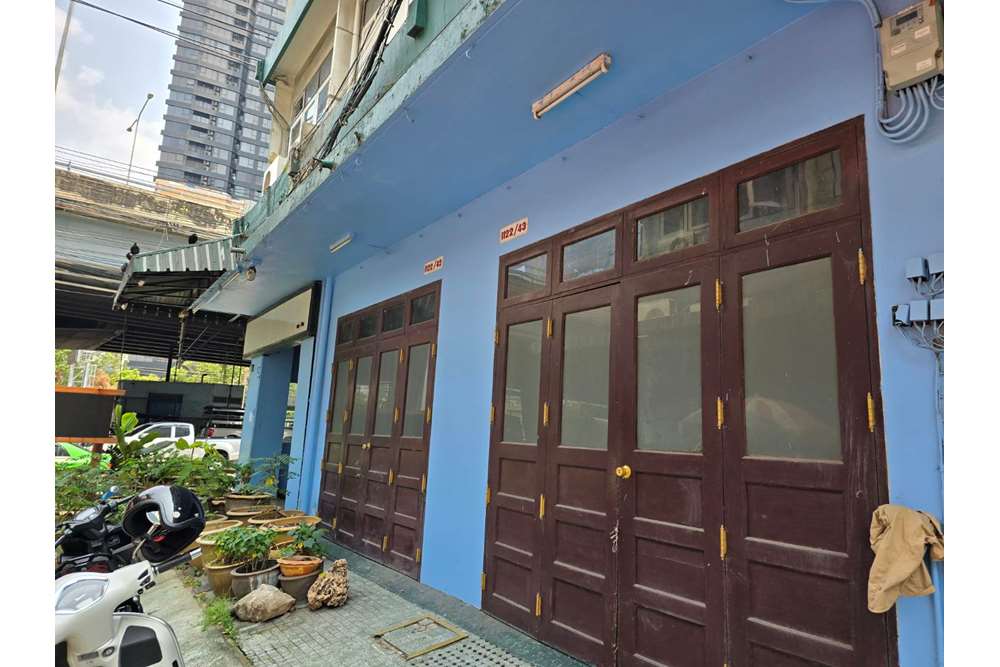 รูป [920271003-721] ทาวน์เฮ้าส์ 3 คูหาให้เช่าย่านพระราม 4, กรุงเทพมหานคร - รูปที่ 3/22