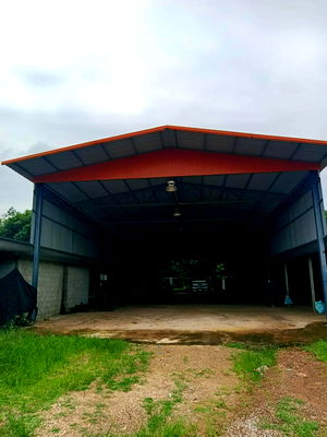 เช่าโรงงาน ระยอง : ⛔️โทร0615496959 เนส⛔️ ✅ให้เช่าโกดัง ถ. บ้านบึง แกลง ต. พลงตาเอี่ยม✅ เป็นโกดัง 24 x 40 เมตร ขนาดประมาณ 1000 ตร.ม. โดยประมาณ รถ เทรลเลอร์ เข้า ออกได้ 