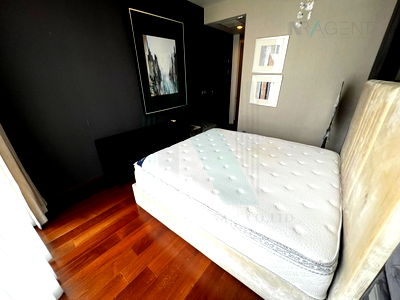 Condos for sale BTS Ekkamai : 🚩 For Sell Condo QUATTRO BY SANSIRI Building B, Floor 7,1 bed room, Room size 81 sqm